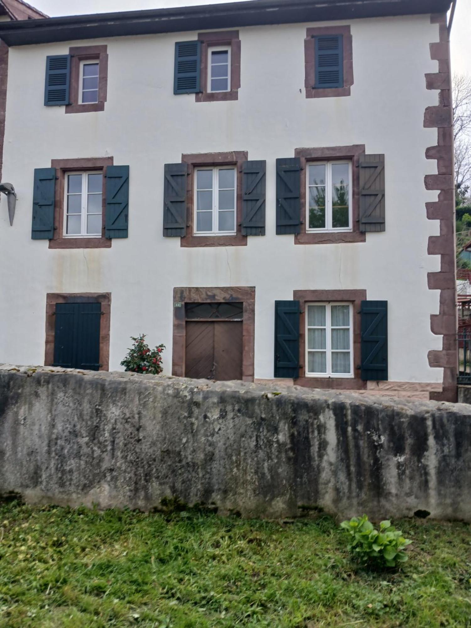 Maison Gohora Dago Saint-Jean-Pied-de-Port Esterno foto